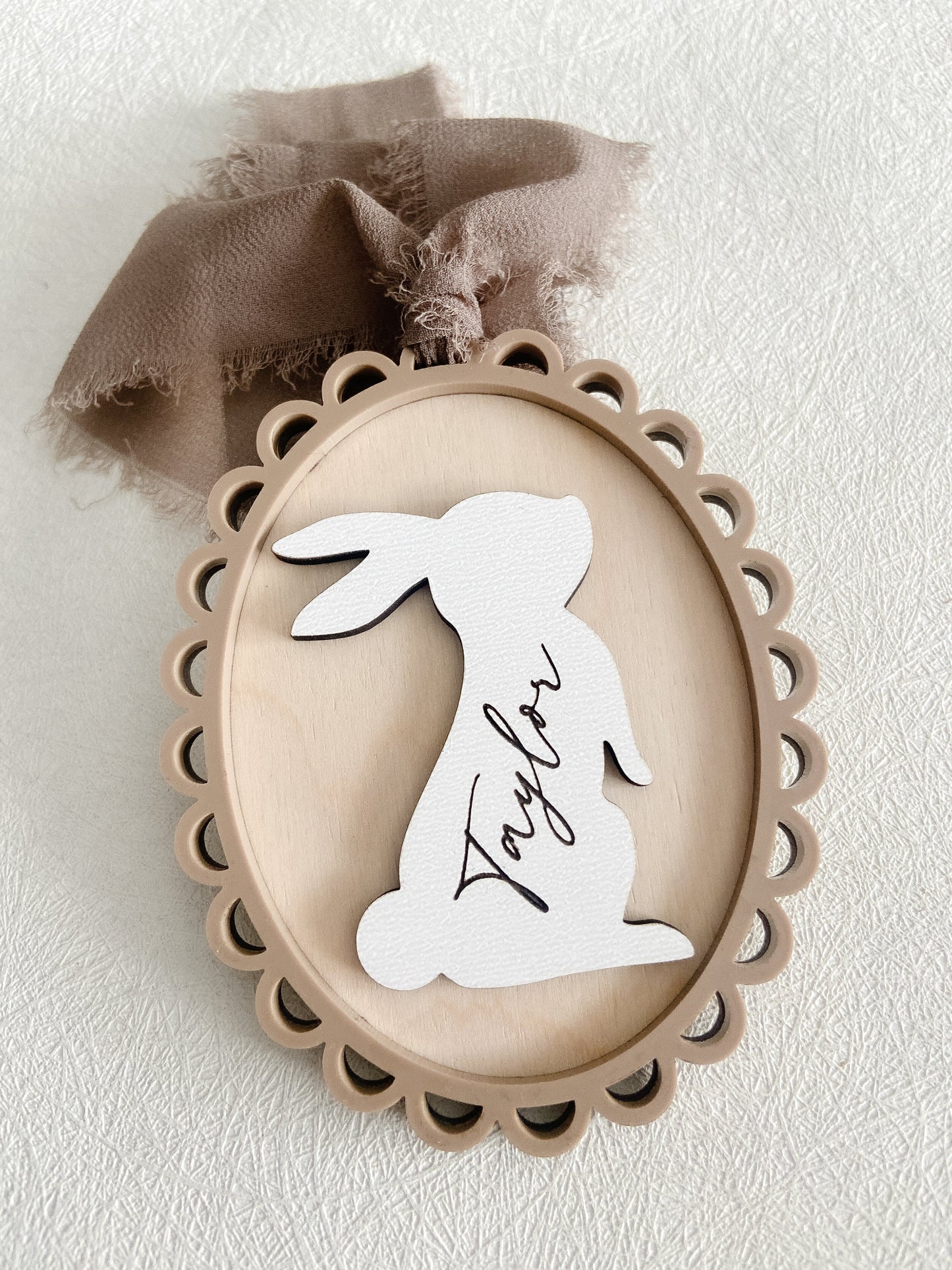 Scalloped Vintage Easter Tag - The Cozy Nest Handmade