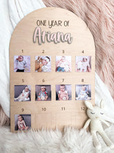 Load image into Gallery viewer, Baby&#39;s First Year Photo Display Board
